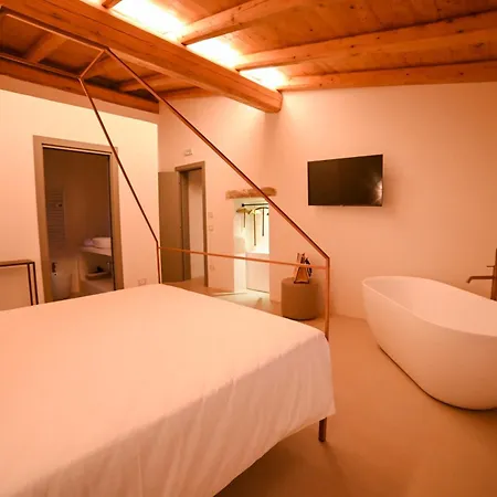 Masseria Casina Fiocca Bed & Breakfast Pisignano (Lecce)