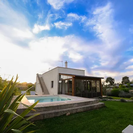 Bed & Breakfast Masseria Casina Fiocca Pisignano (Lecce)